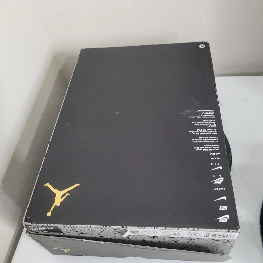 Air Jordan 5 size 11 Retro Low Wings DJ1094-001 black gold athletic shoe men